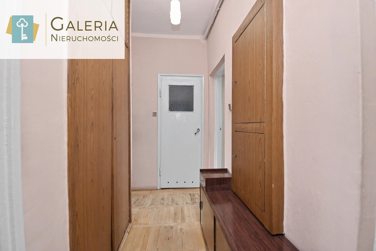Elbląg GALERIA NIERUCHOMOŚCIZ pasji i miłości do nieruchomościNa sprzedaż: Trzy pokoje, balkon, blisko Starego