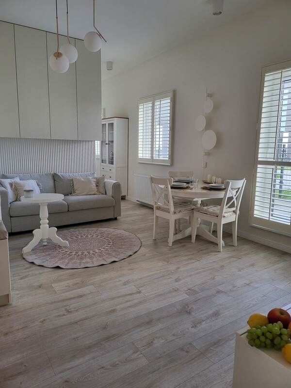 Elbląg Ciche mieszkanie 2-pokojowe w Elblągu, Regal Park 45 m2,1 piętro, z bardzo dużym tarasem, który ma aż 28