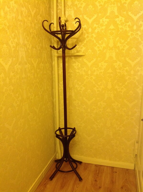 Elbląg kołowrotek
magiel
koszyki
NA PREZENT OSŁONKA ŚWIĄTECZNA NA WINO
BUTELKI WAZONY RETRO VINTAGE 6 SZTUK ZA 199