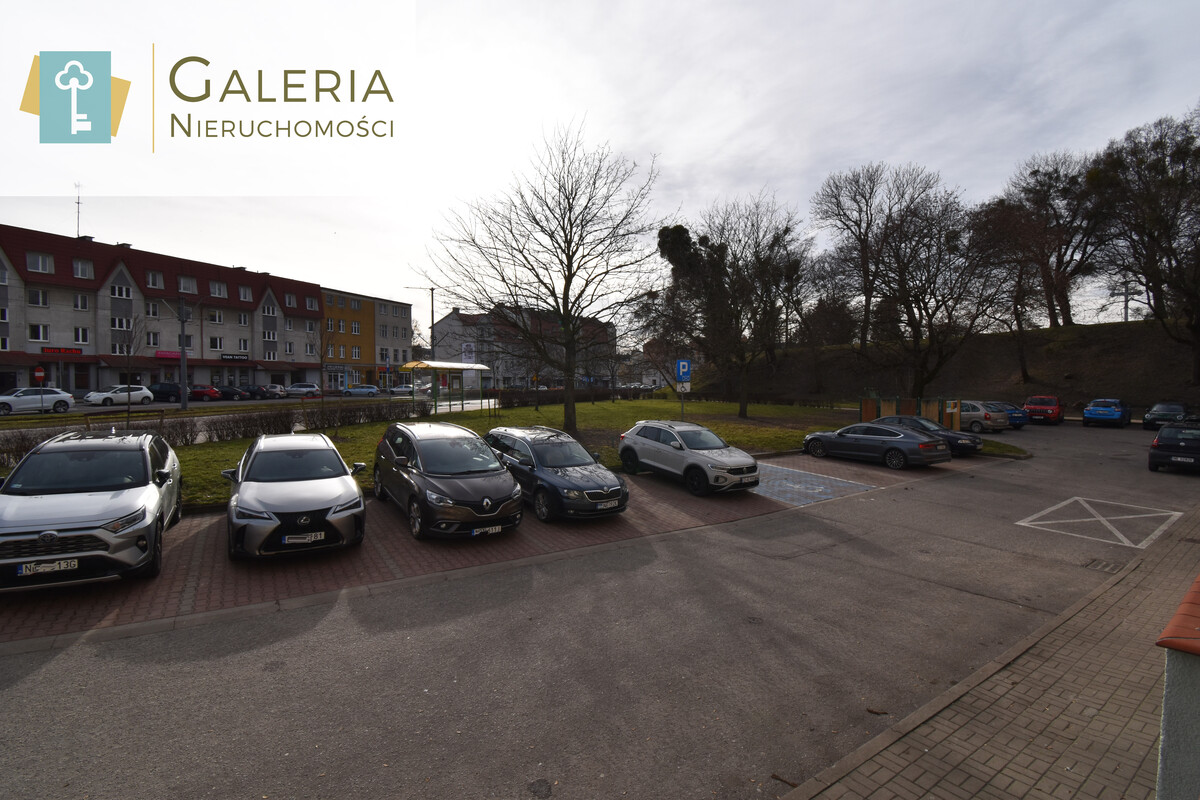 Elbląg GALERIA NIERUCHOMOŚCIZ pasji i miłości do nieruchomości Na wynajem: Dwupoziomowy lokal usługowy