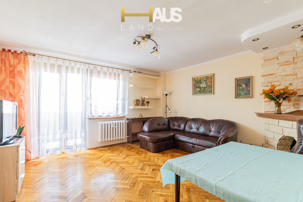 Elbląg ELBLĄG, UL. KOMEŃSKIEGOPOWIERZCHNIA 67,40 M23 POKOJE, OSOBNA KUCHNIA BALKON, PIWNICAMOŻLIWE 4 POKOJE MEDIA Z