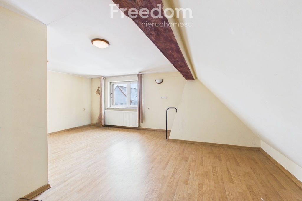 Elbląg FREEDOM NIERUCHOMOŚCISprzedam dom - Sztum. Na sprzedaż bliźniak w ścisłym centrum Sztum, położony w