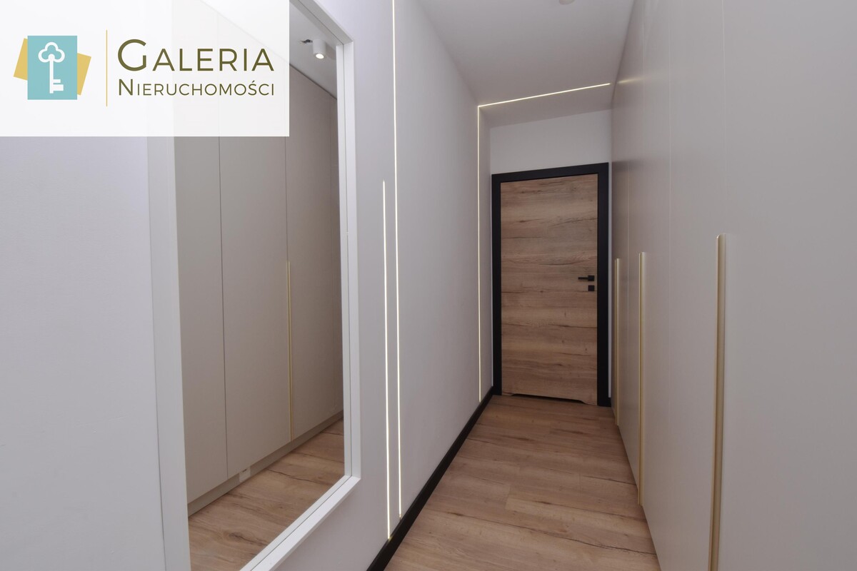 Elbląg GALERIA NIERUCHOMOŚCIZ pasji i miłości do nieruchomościNa sprzedaż: 3 POKOJE Z DUŻYM BALKONEM I PIĘKNYM