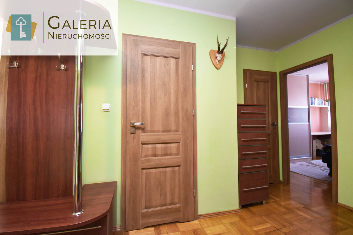 Elbląg GALERIA NIERUCHOMOŚCIZ pasji i miłości do nieruchomościNa sprzedaż: Przestronne 4 pokoje, 73 m², idealne