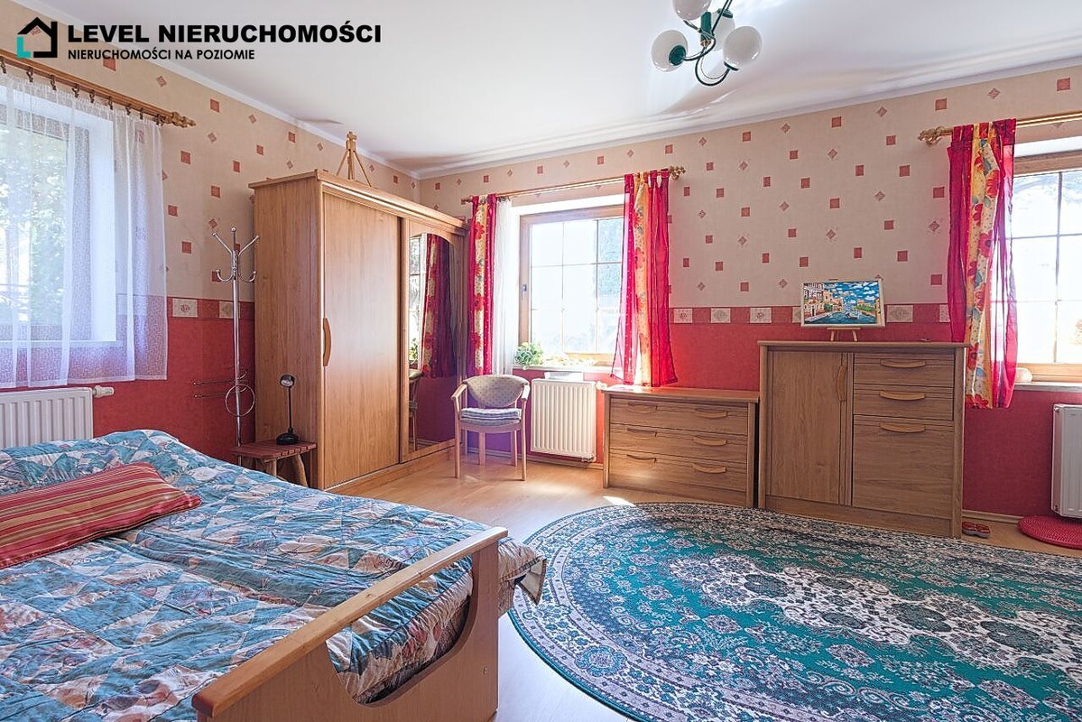 Elbląg LEVEL NIERUCHOMOŚCI Dom z dużą działką w Pasłękuul. Traugutta NIERUCHOMOŚCI NA POZIOMIE