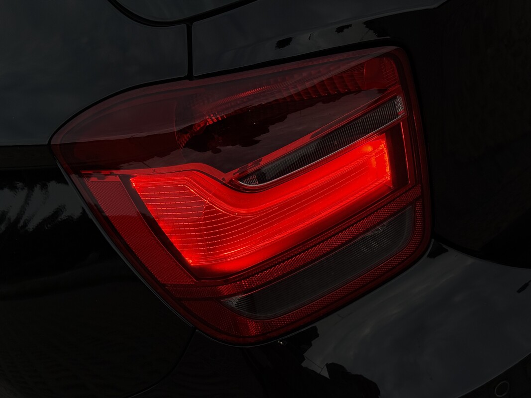 Elbląg BMW Seria 1 118D 143km Navi Led czujniki parkowania alufelgi ZAREJESTROWANY