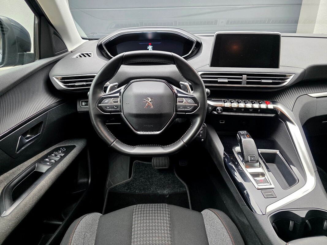 Elbląg Peugeot 3008,benzyna, 2020 - pełna opcja wyposażenia AUTOMATŁadne zadbane auto, wizualnie bardzo ładnie się