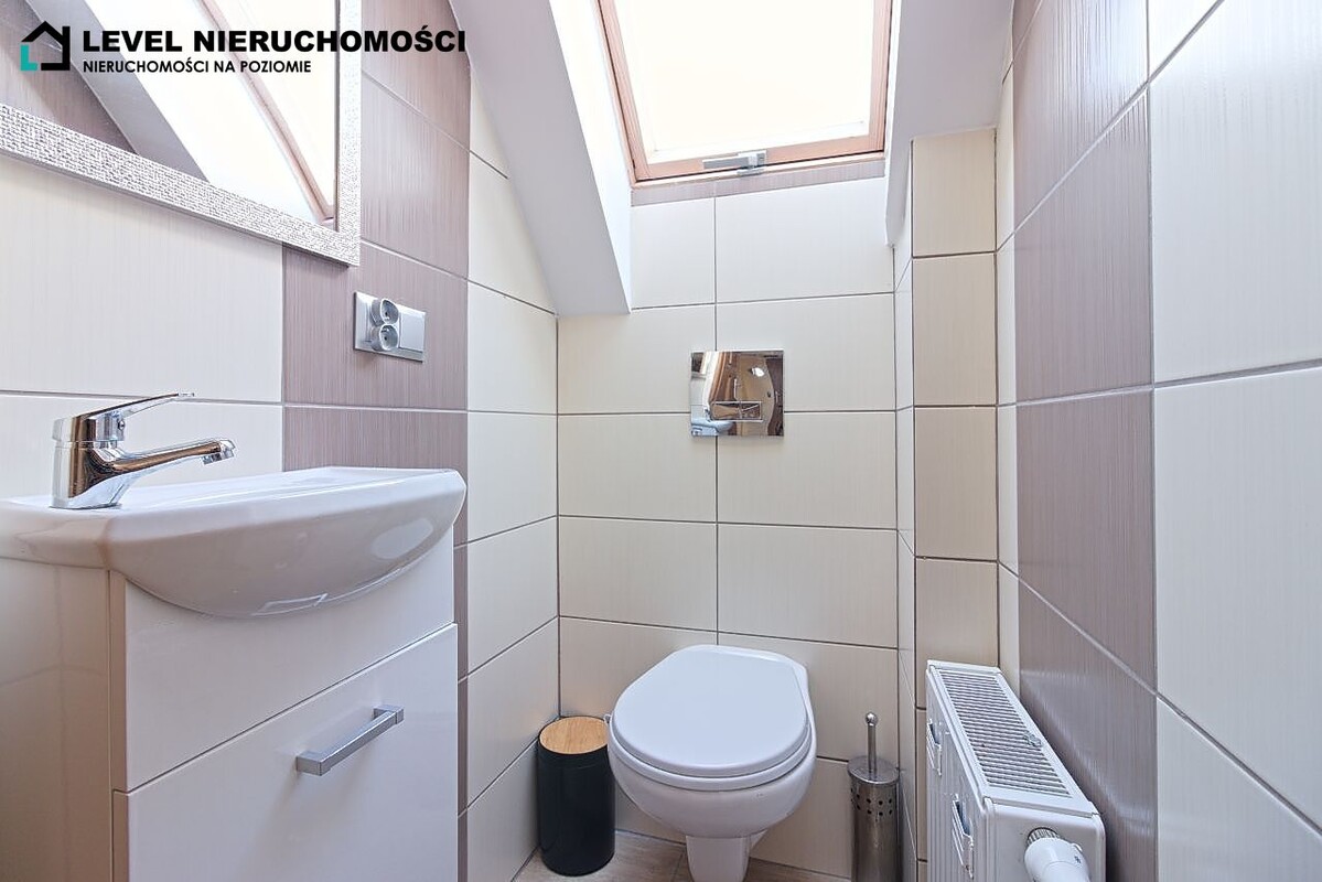 Elbląg LEVEL NIERUCHOMOŚCI Dom w mieście z dużą działką ul. Idzikowskiego NIERUCHOMOŚCI NA POZIOMIE