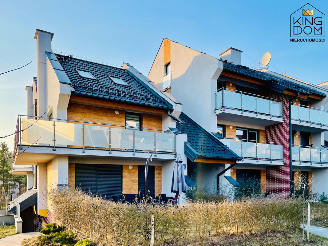 Elbląg KINGDOM NIERUCHOMOŚCI BLISKO CIEBIEKLIMATYZOWANY, NOWOCZESNY APARTAMENTUSYTUOWANY NA DWÓCH POZIOMACH, Z DUŻYM