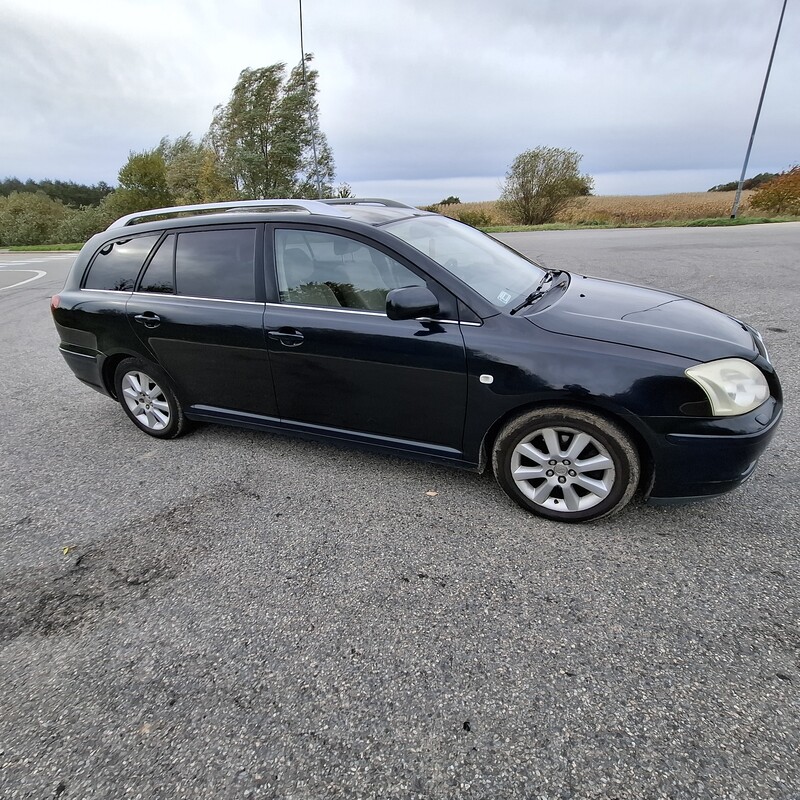 Elbląg Sprzedam Toyota Avensis T25 2.0 benzyna 2004 rok