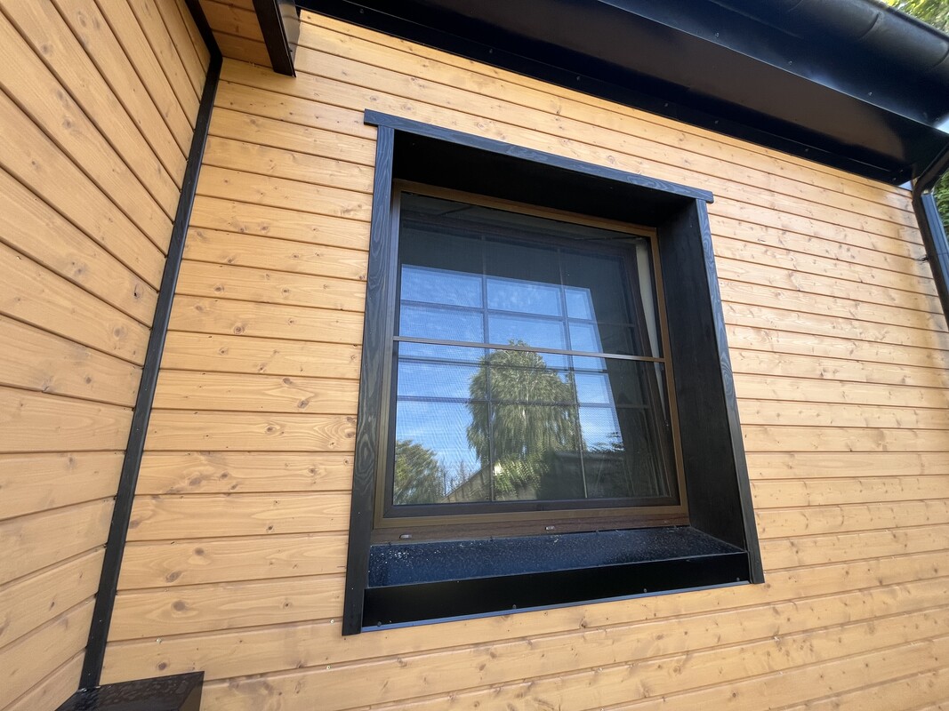 Elbląg Oferuję sprzedaż mieszkania na parterze w Elblągu.film