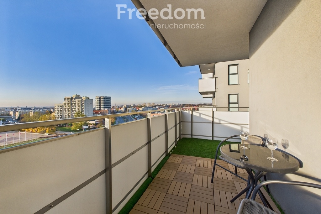 Elbląg FREEDOM NIERUCHOMOŚCIWynajmę mieszkanie - Elbląg, Królewiecka. W ofercie biura pojawiło się na wynajem