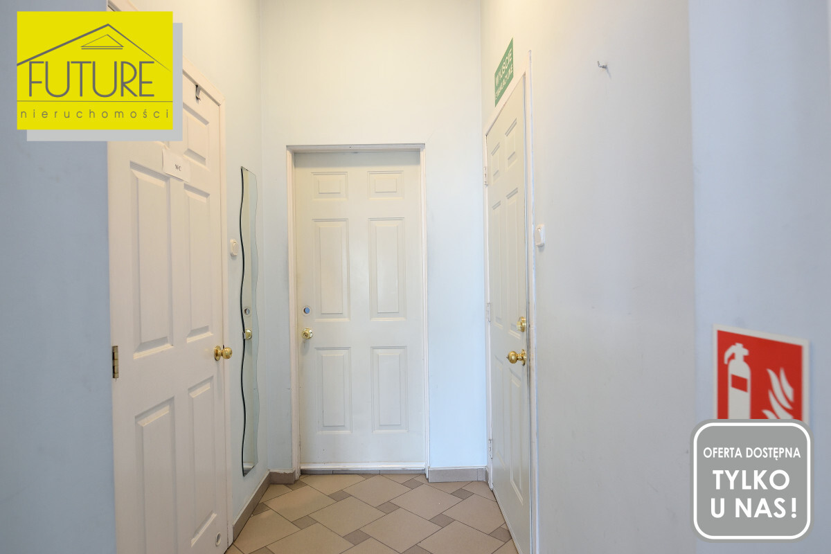 Elbląg FUTURE NIERUCHOMOŚCIWynajmę lokal komercyjny - Elbląg, 12 Lutego. LOKAL W CENTRUM ELBLĄGACENA NAJMU: