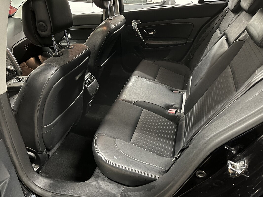 Elbląg Renault Latitude 2.0DCi Diesel 150KM 2011r przebieg 208323 km serwisowany w ASO