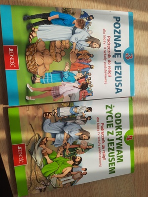 Elbląg Sprzedam podręczniki do religii. Wydawnictwo Jedność. Szkoła podstawowa. 
Klasa 3- Poznaję Jezusa. 
Klasa 4-