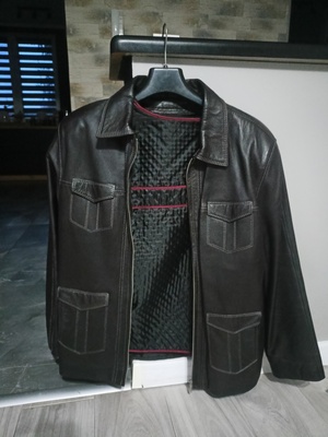 Elbląg Sprzedam kurtke skórzana męska z podpinka na zime stan bardzo dobry. Rozmiar M.