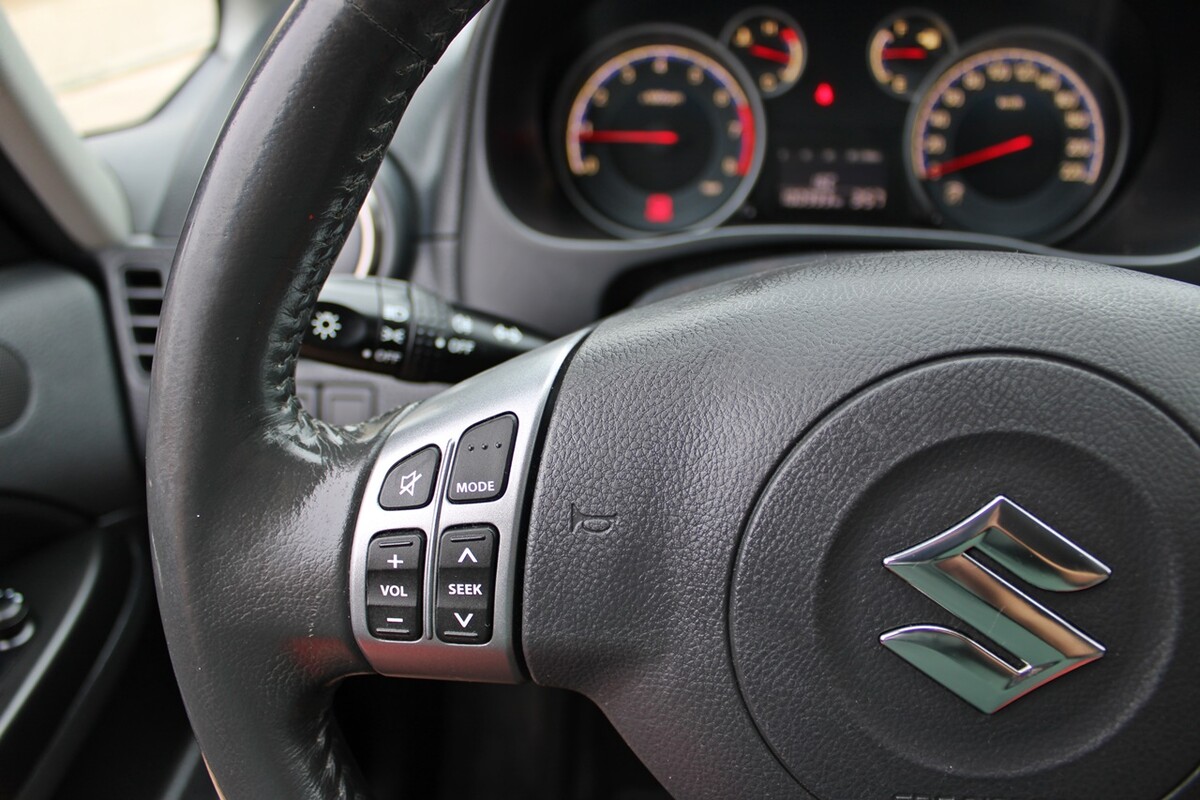 Elbląg SUZUKI SX4 Silnik : 1.6 120KM (Benzyna)Zarejestrowany i ubezpieczony!