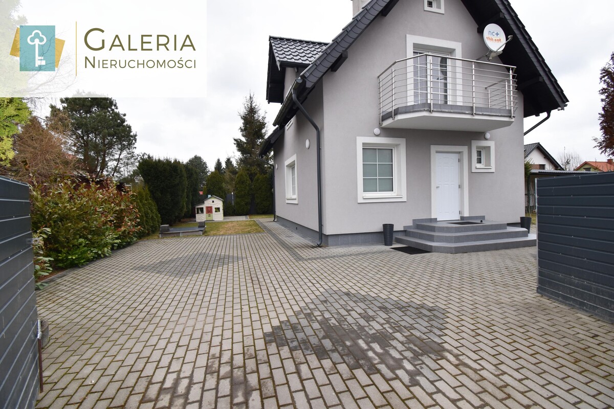 Elbląg GALERIA NIERUCHOMOŚCIZ pasji i miłości do nieruchomościNa sprzedaż: Wyjątkowy dom, gotowy do