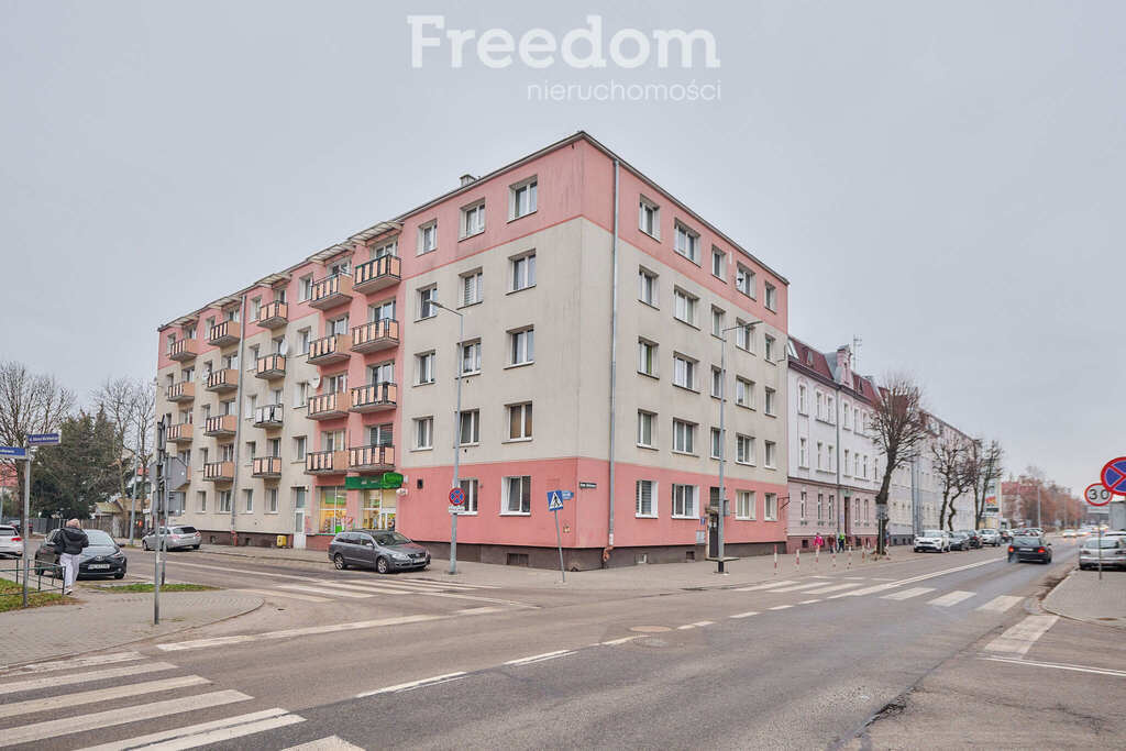 Elbląg FREEDOM NIERUCHOMOŚCISprzedam mieszkanie - Elbląg, Adama Mickiewicza. 3 pokoje po remoncie z balkonem – Elbląg,