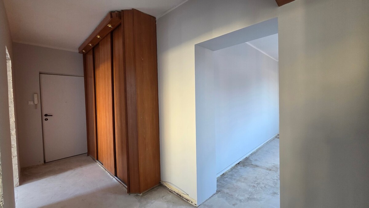 Elbląg BIURO NIERUCHOMOŚCISZULC& SZULCNA SPRZEDAŻMieszkanie z garażem - Braniewo ul. Armii