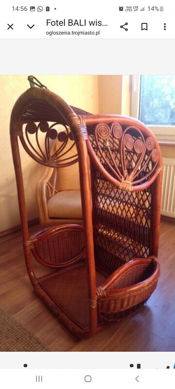 Elbląg Kwietnik retro
Krzesla
Szafka retro oszklona
Fotel unikalny
Lustro z OKIENNICAMI
Stolik