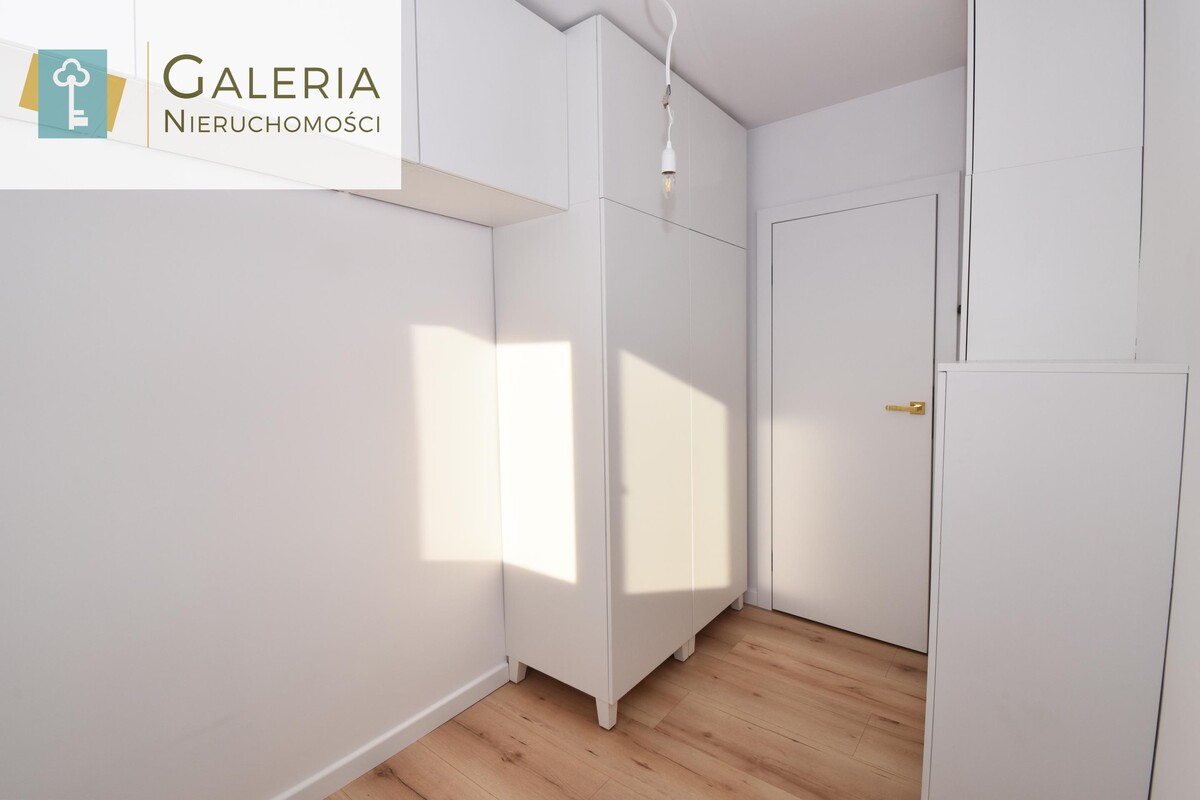 Elbląg GALERIA NIERUCHOMOŚCIZ pasji i miłości do nieruchomościNa sprzedaż: Przytulne 3 pokoje z balkonem i
