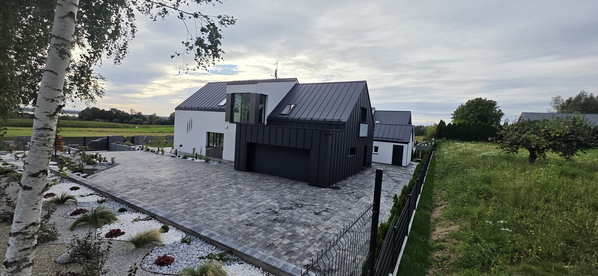 Elbląg Nowoczesny dom z ogrodem zimowym – Nowina, 5 km od Elbląga Na sprzedaż: Komfortowy dom 220 m² z