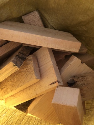 Elbląg Sprzedam drewno opałowe w workach Worek 15 zł
