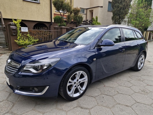 Elbląg Opel Insignia2.0 Diesel Model 2015KlimatronikNawigacjaKupiona w Polskim Salonie