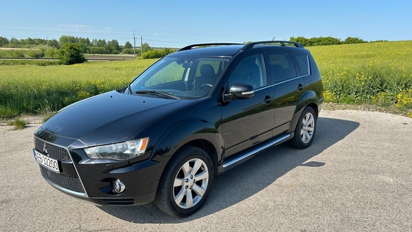 Elbląg Mitsubishi Outlander z silnikiem diesla o pojemności 2268 (4n14) konstrukcji Japońskiej 177KM, czarny, jestem