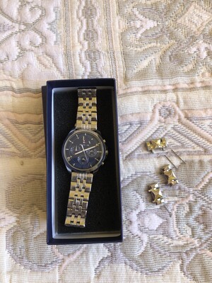 Elbląg Sprzedam używany zegarek ze zdjęcia marki Tommy Hilfiger. Widać ślady używania. Stan zegarka oceniam na dobry,