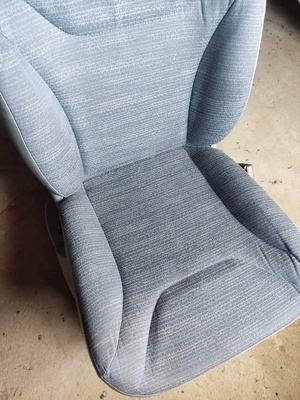 Elbląg Fotel pasażera Renault Trafic 2011 w bardzo dobrym stanie,