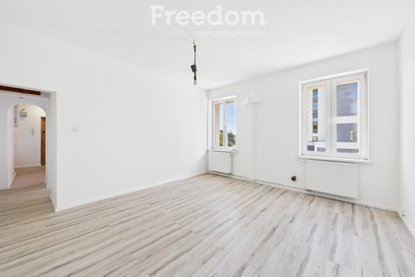 Elbląg FREEDOM NIERUCHOMOŚCISprzedam mieszkanie - Elbląg, Narciarska. Atrakcyjne mieszkanie położone w znakomicie