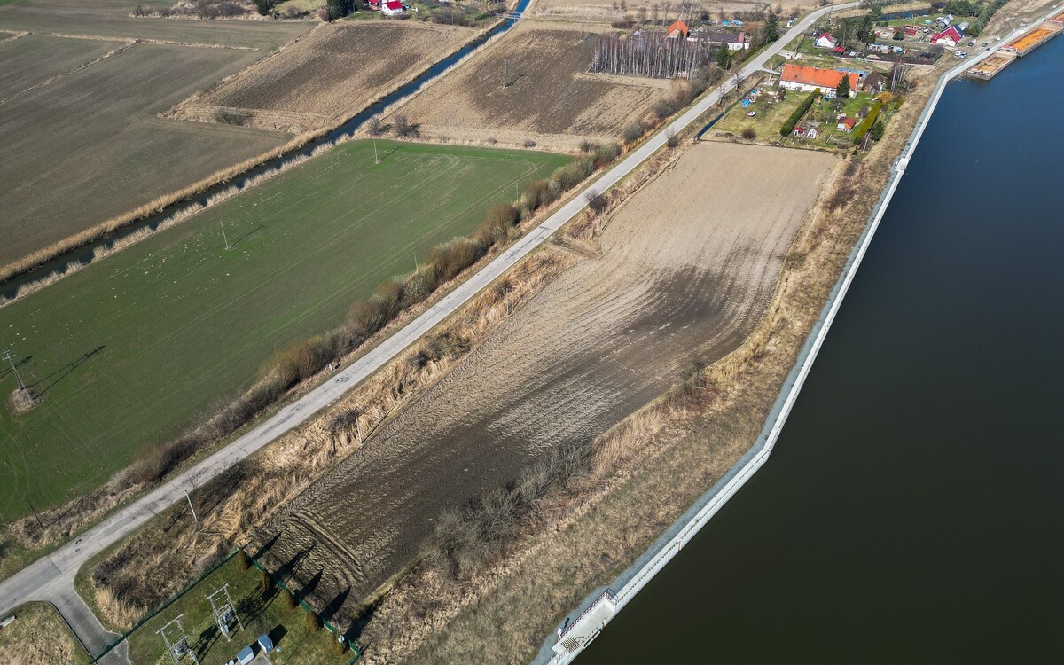 Elbląg NA SPRZEDAŻ 2 DZIAŁKI W MIEJSCOWOŚCI NOWAKOWO, 10 KM OD ELBLĄGA. WGN Nieruchomości oddział Elbląg poleca