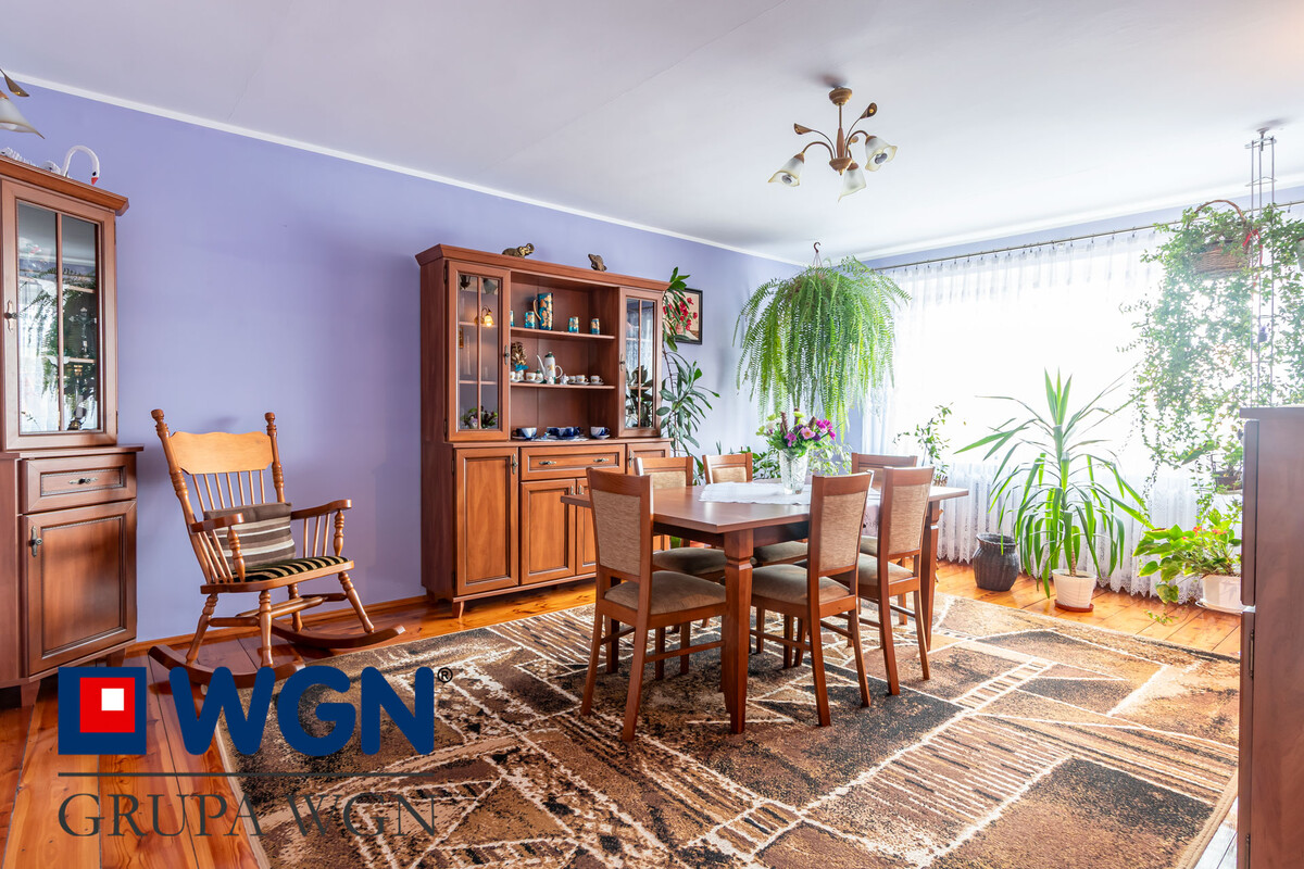 Elbląg WGN Nieruchomości oddział Elbląg prezentuje Państwu na sprzedaż słoneczny dom o powierzchni 200 m2 z