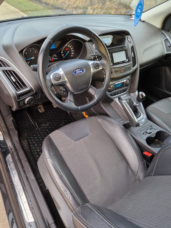 Elbląg Sprzedam Ford Focus 2012 1.6 diesel.
Stan bardzo dobry. Czarny.