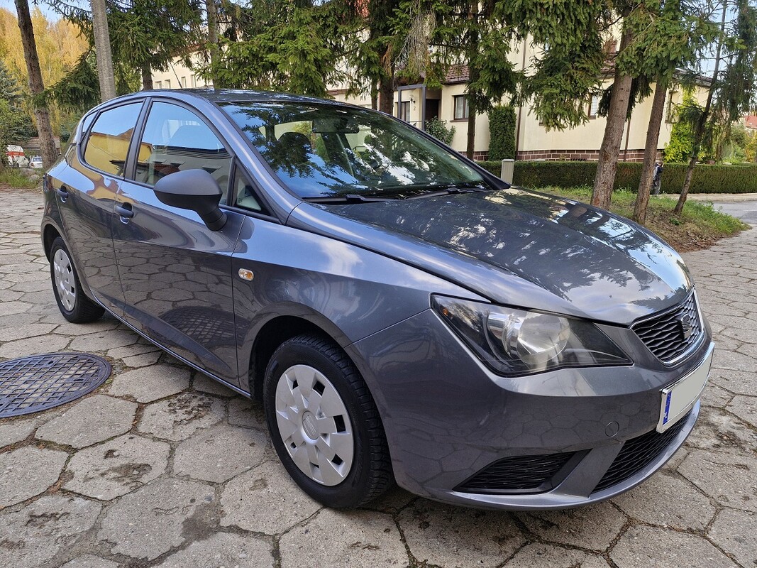 Elbląg Seat Ibiza1.2 BenzynaModel 2013Klimatyzacja181 tys kmZarejestrowana w Polsce