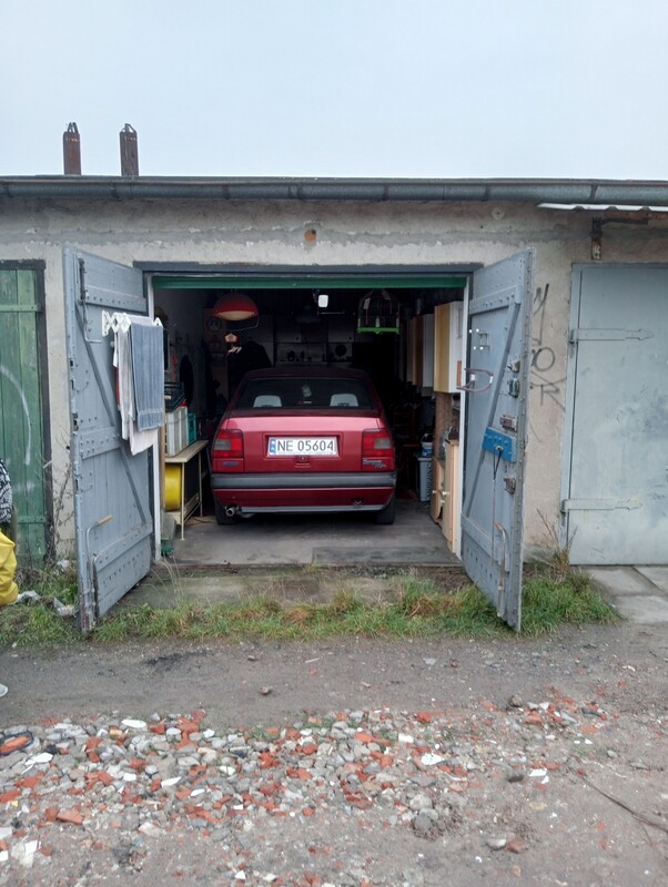 Elbląg Sprzedam garaż 19 m2 na ul Krakusa.