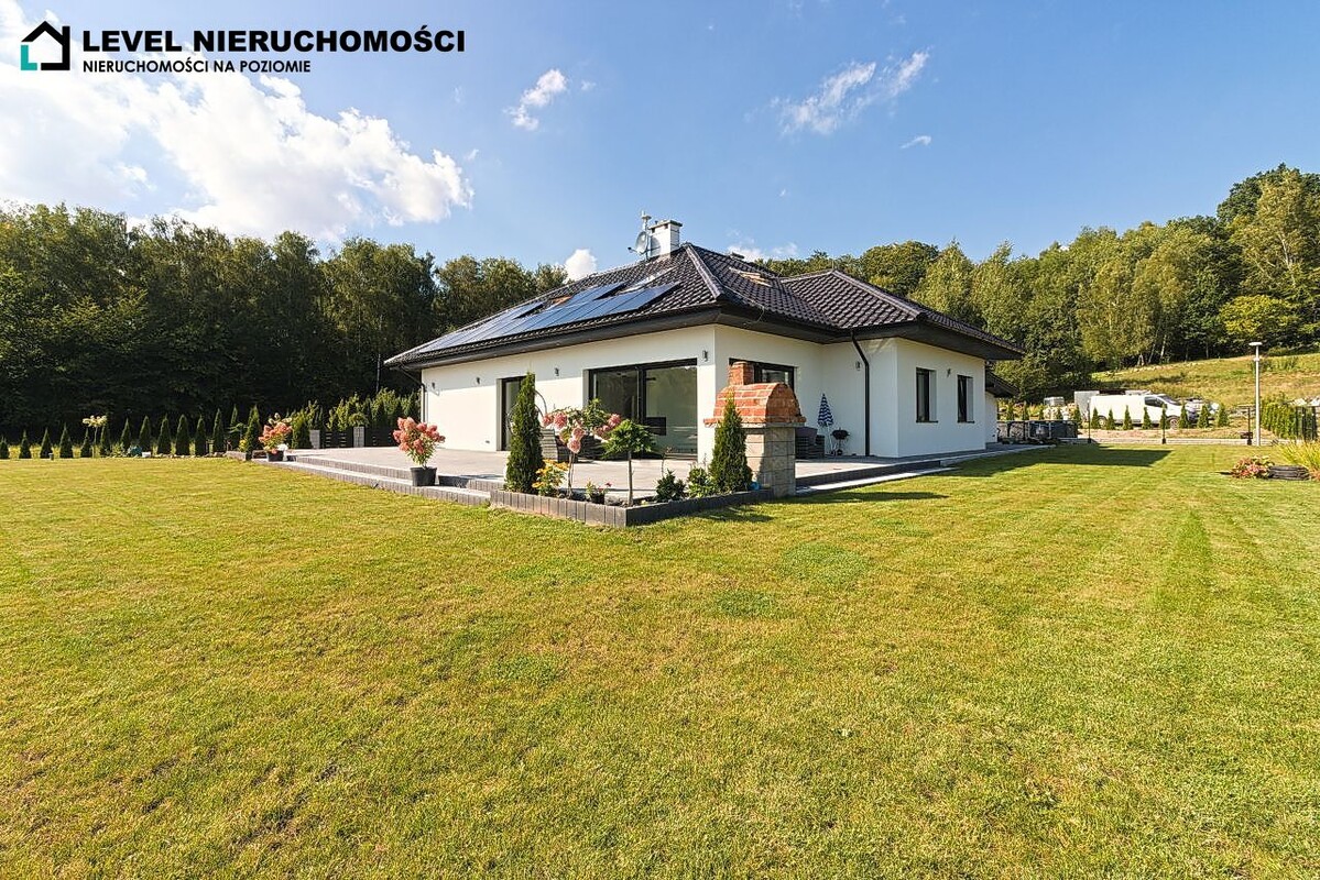 Elbląg LEVEL NIERUCHOMOŚCI Nowoczesny dom pod ElblągiemMyślęcin259,10 m2 NIERUCHOMOŚCI NA POZIOMIE