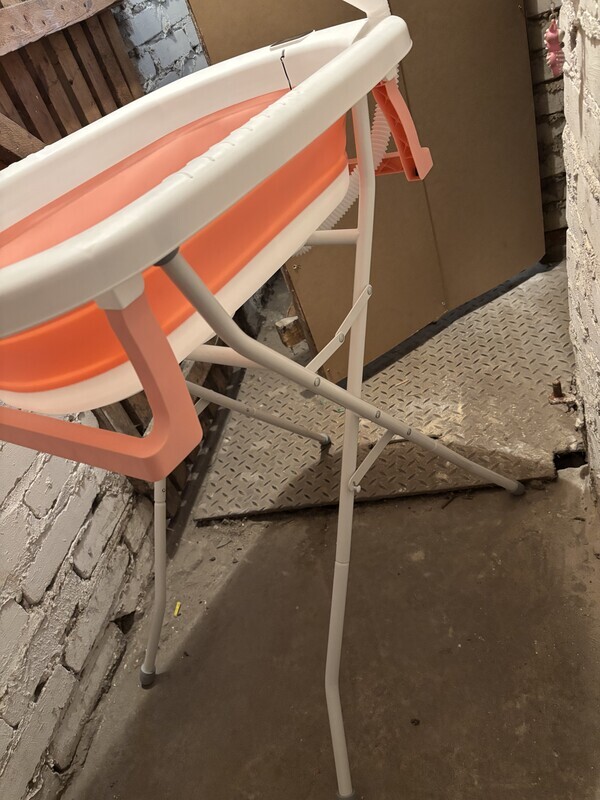 Elbląg sprzedam wanienkę dla dziecka z wbudowanym termometrem