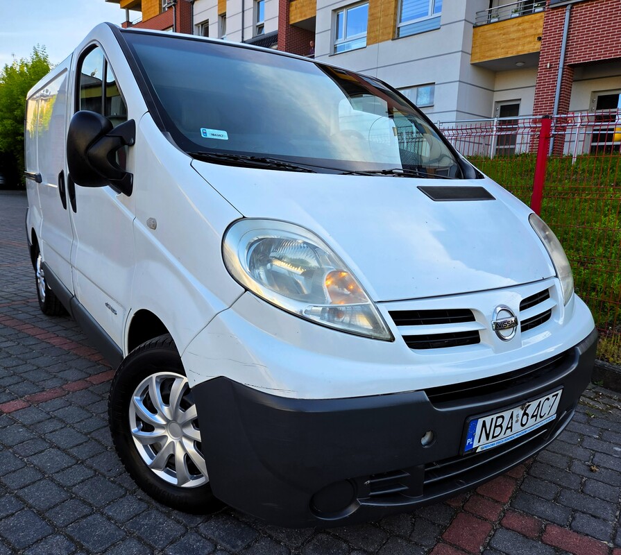 Elbląg Nissan Primastar Lift Vivaro Trafic 2,5 Diesel 145KM 2008 RokWysoki 3-Osobowy — Wspomaganie
