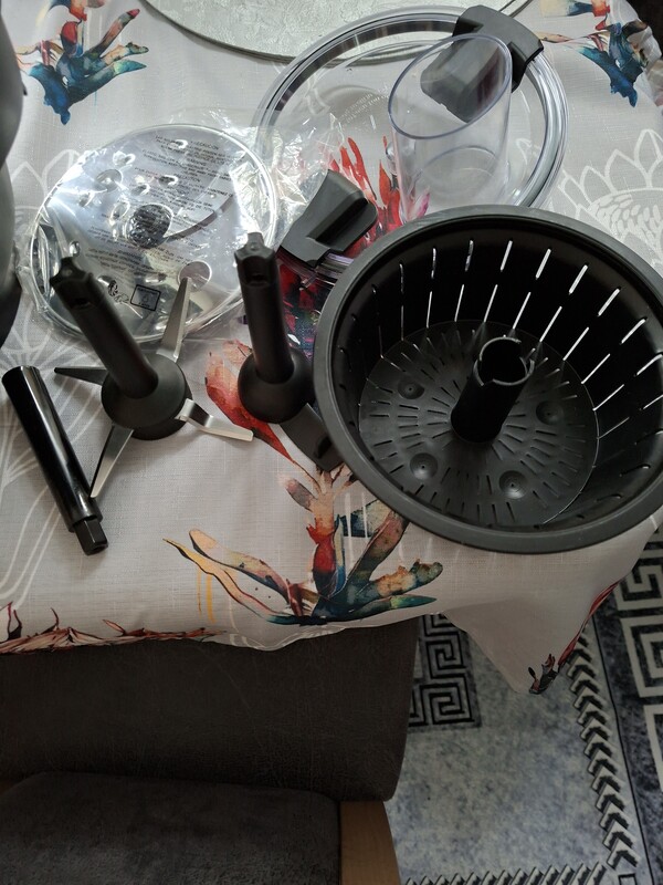 Elbląg Sprzedam: TERMOROBOT iCoook MPM 1300 W, użyty kilka razy, w bardzo dobrym stanie.