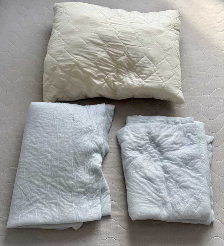 Elbląg Sprzedam używany materac o wymiarach 160x200 grubość 17 cm. Twardość chyba H3 ( materac dwustronny) oczywiście