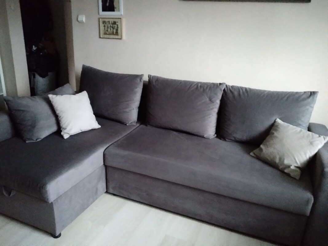 Elbląg Sprzedam narożnik kupiony ok 3 lata temu jak nowy skrzynia na pościel rozkładany. Stal w salonie nie używany