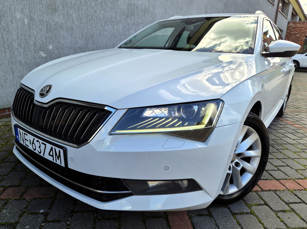 Elbląg Skoda SuperB 2,0Benzyna 272Km 2019Rok DSG Automatyczna Skrzynia 4X4-Elektryczne Szyby Abs Radio Sprawna
