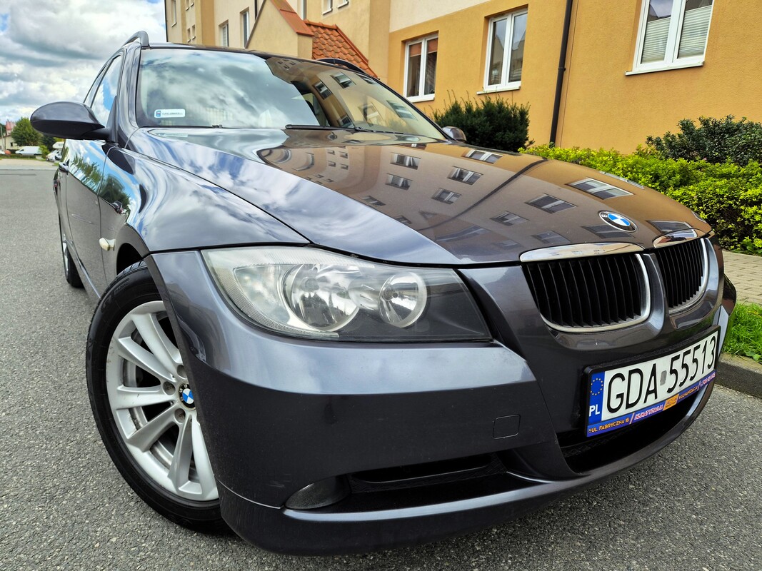 Elbląg BMW 3 E91 2,0Benzyna 130Km Bogata Wersja Wyposażenia 2007Rok -4XElektryczne Szyby Abs Sprawna Klimatyzacja