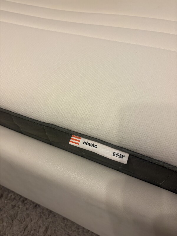 Elbląg Sprzedam materac Ikea Hovack średnio twardy 140 cm szerokość grubość ok 20 cm używany nie zarwany dobry plus na
