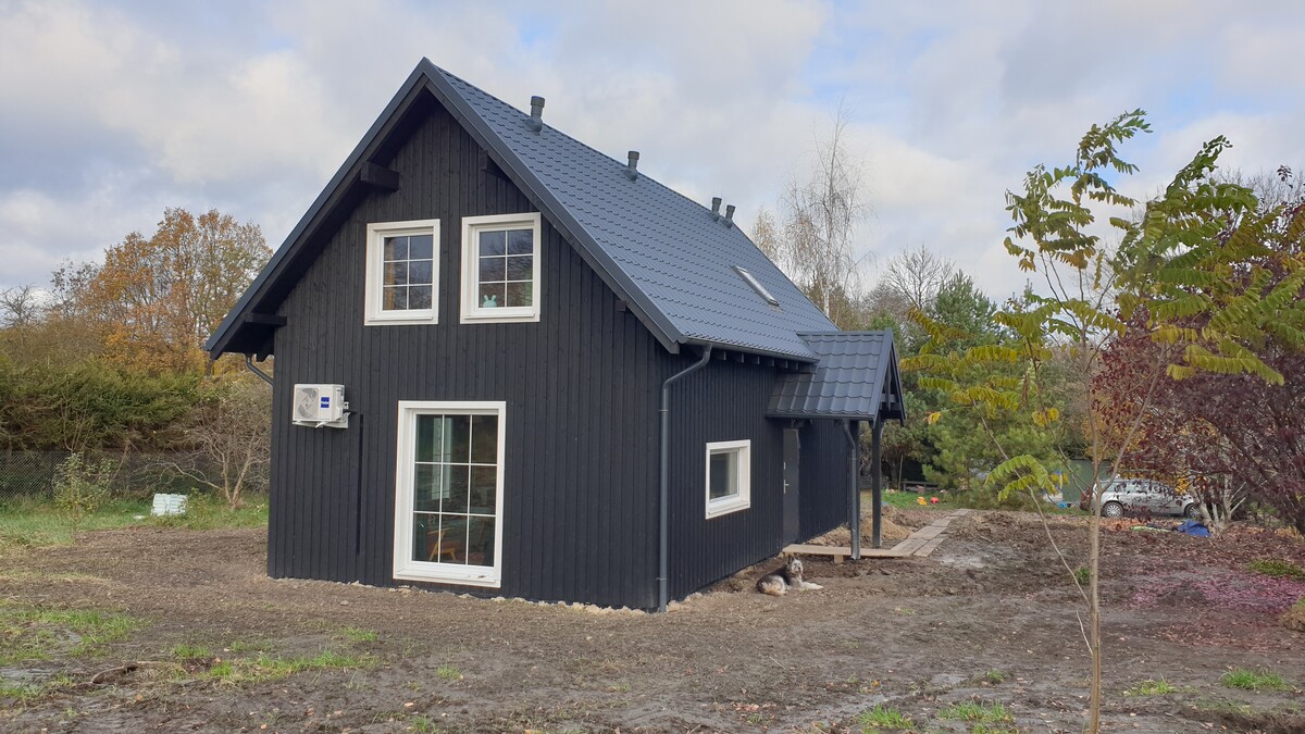 Elbląg DOM DREWNIANY JEDNORODZINNY MINI IIIJesteśmy firmą zajmującą się produkcją domów drewnianych mieszkalnych