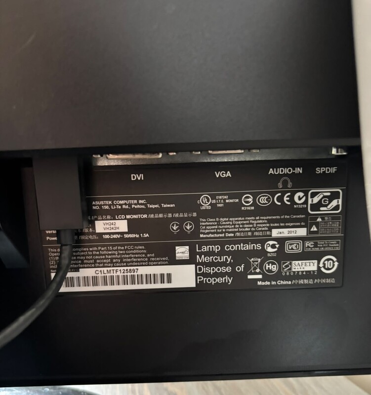 Elbląg Oddam monitor ASUS, ekran 23” za słoik kawy rozpuszczalnej. Działa bez zarzutu. :)