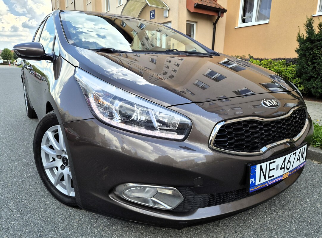 Elbląg Kia CEED Lift 2014Rok 1,6Diesel 130Km Bardzo Zadbane Bogata Wersja Wyposażenia -Elektryczne Szyby i Lusterka